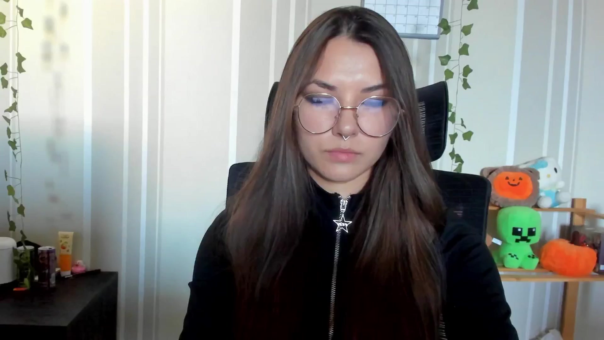 Gallery image thumbnail from AmnesiaGirl1's myfreecams stream on, 08/30/2025, 15:29 image 7 of 20