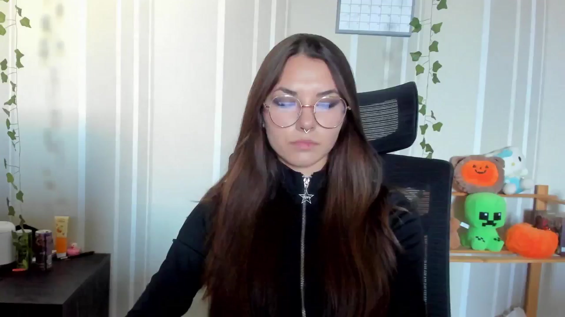 Gallery image thumbnail from AmnesiaGirl1's myfreecams stream on, 08/30/2025, 15:29 image 4 of 20