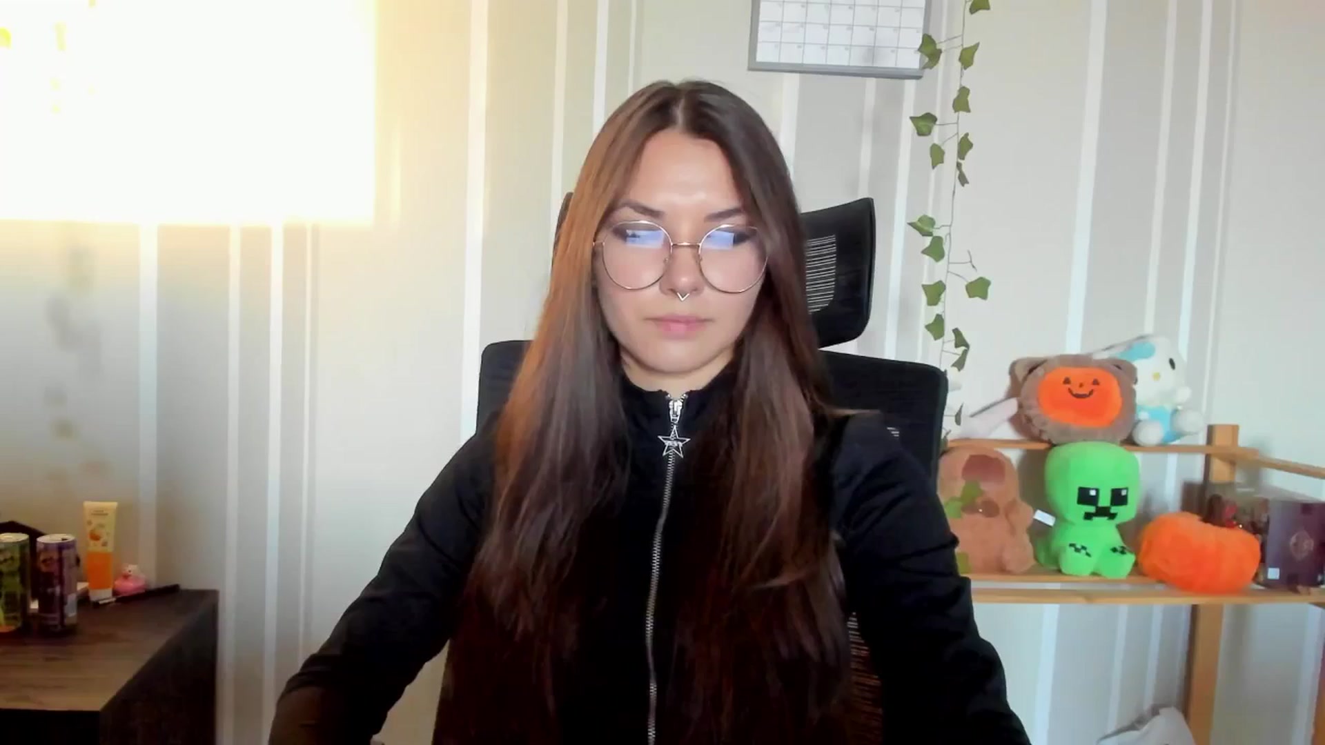 Gallery image thumbnail from AmnesiaGirl1's myfreecams stream on, 08/30/2025, 16:12 image 9 of 20