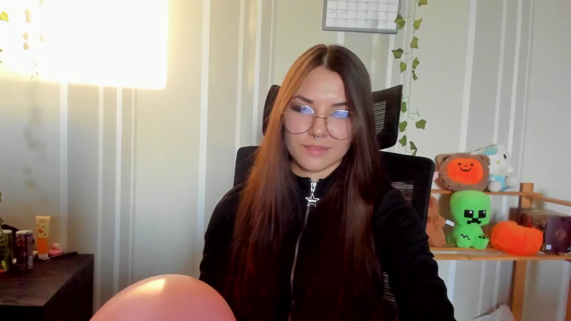 Gallery image thumbnail from AmnesiaGirl1's myfreecams stream on, 08/30/2025, 16:12 image 11 of 20