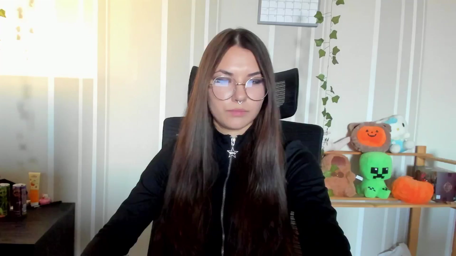 Gallery image thumbnail from AmnesiaGirl1's myfreecams stream on, 08/30/2025, 16:12 image 8 of 20