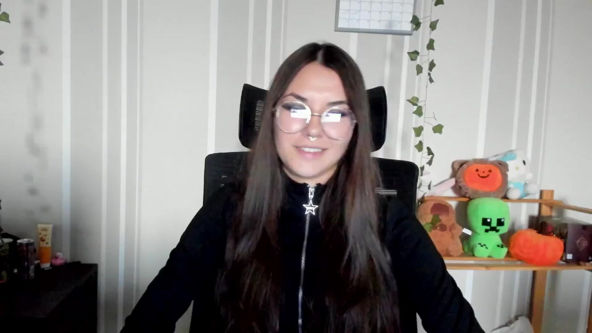 Gallery image thumbnail from AmnesiaGirl1's myfreecams stream on, 08/30/2025, 16:41 image 3 of 20