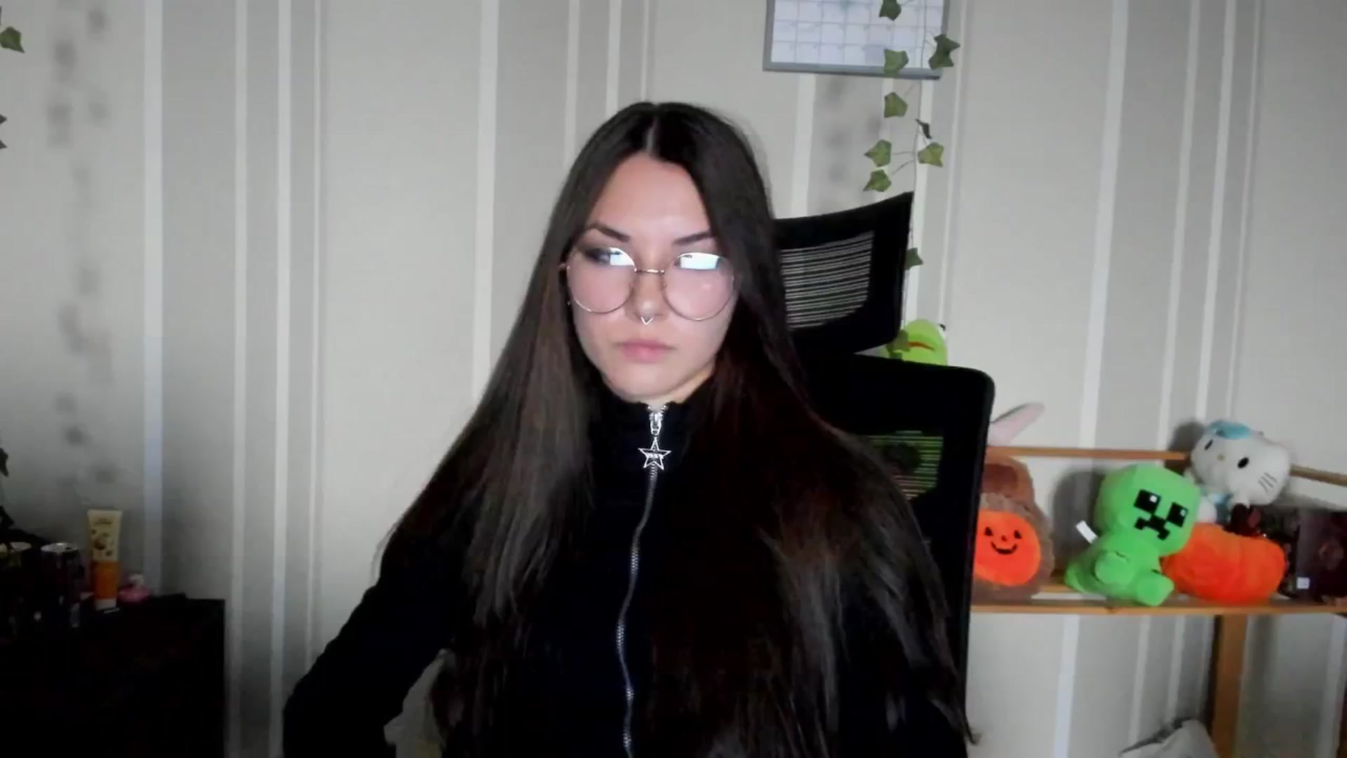 Gallery image thumbnail from AmnesiaGirl1's myfreecams stream on, 08/30/2025, 16:41 image 17 of 20