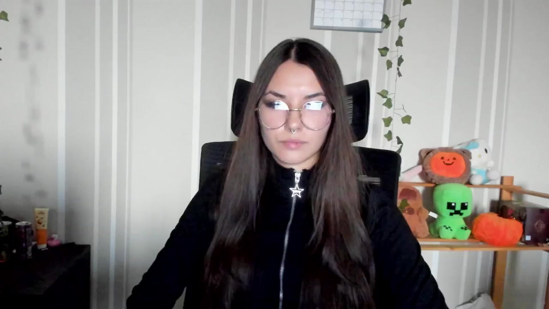 Gallery image thumbnail from AmnesiaGirl1's myfreecams stream on, 08/30/2025, 16:41 image 5 of 20