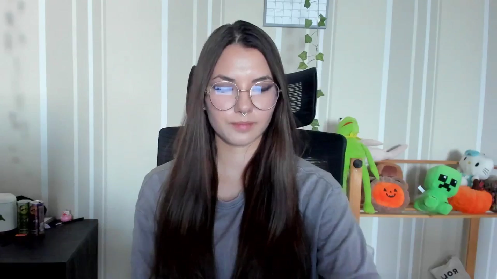Gallery image thumbnail from AmnesiaGirl1's myfreecams stream on, 08/31/2025, 14:09 image 15 of 20