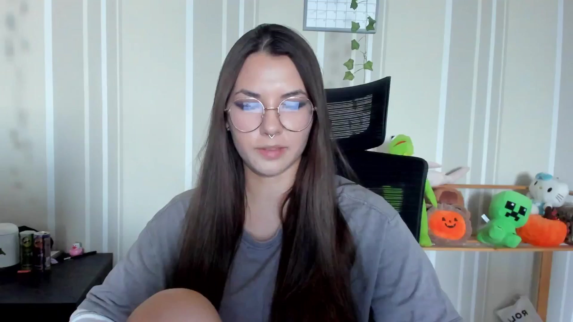 Gallery image thumbnail from AmnesiaGirl1's myfreecams stream on, 08/31/2025, 14:09 image 4 of 20