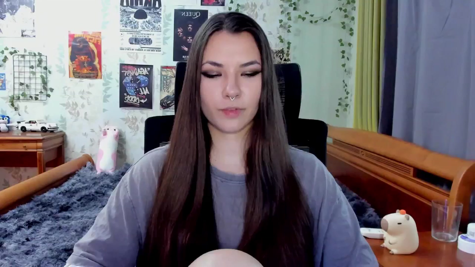 Gallery image thumbnail from AmnesiaGirl1's myfreecams stream on, 09/04/2025, 16:00 image 5 of 20