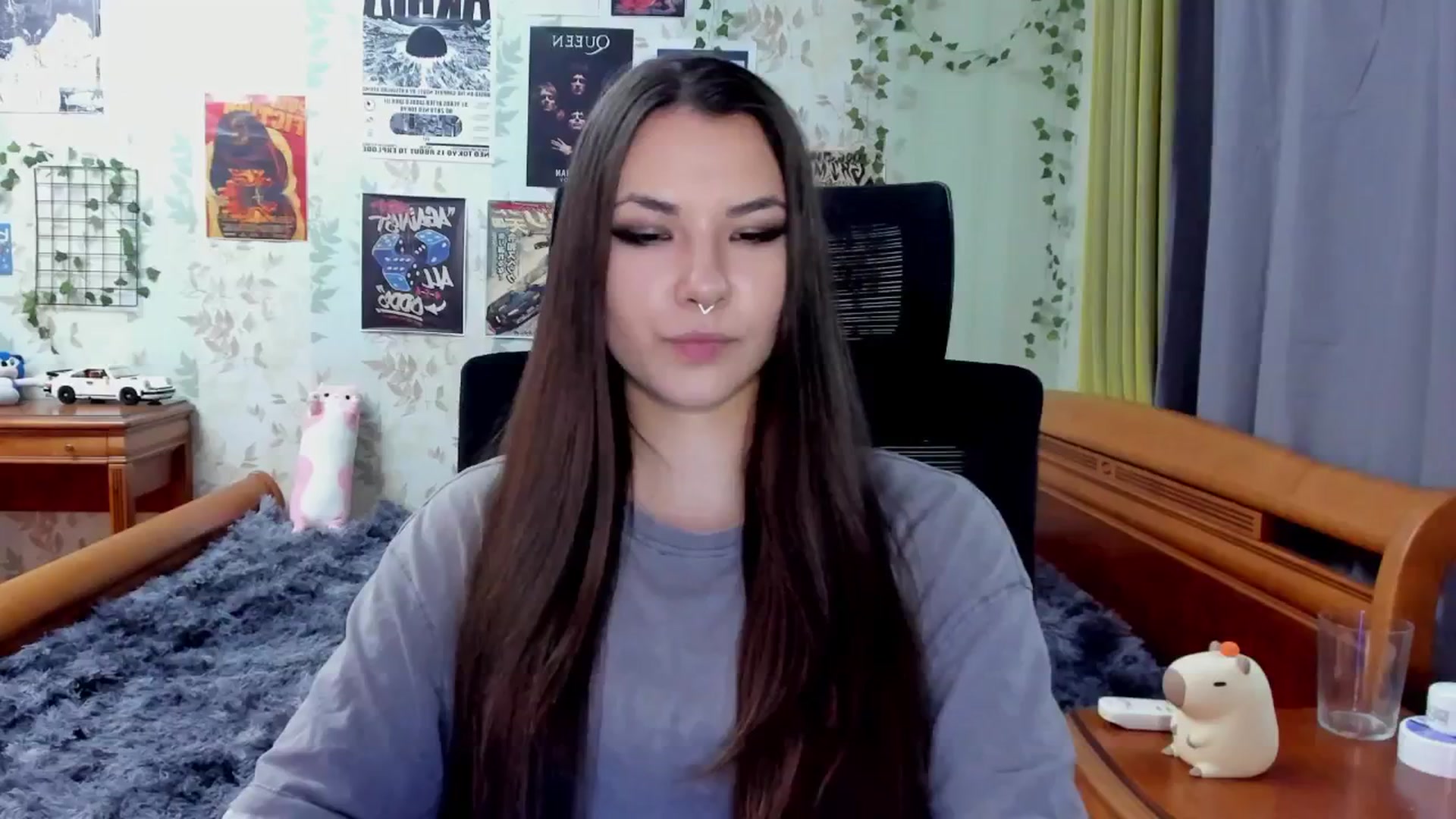 Gallery image thumbnail from AmnesiaGirl1's myfreecams stream on, 09/04/2025, 16:00 image 16 of 20