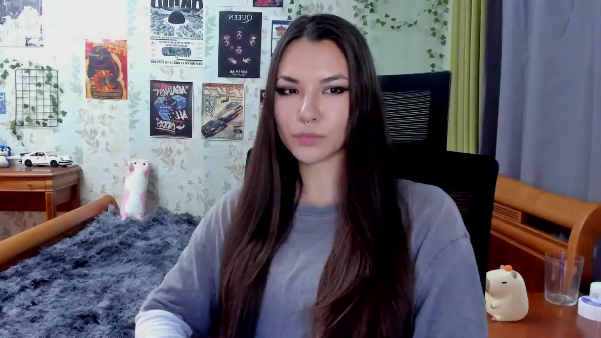 Gallery image thumbnail from AmnesiaGirl1's myfreecams stream on, 09/04/2025, 16:00 image 10 of 20
