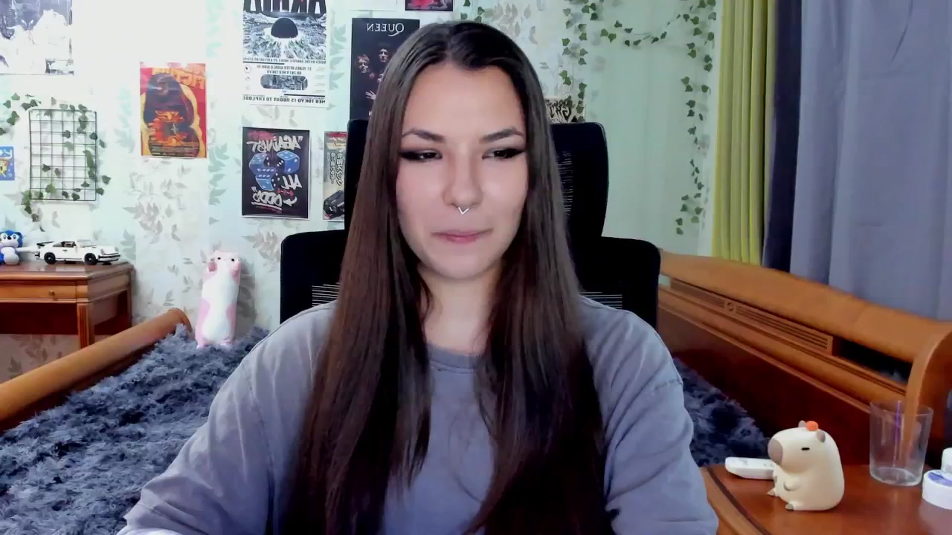 Gallery image thumbnail from AmnesiaGirl1's myfreecams stream on, 09/04/2025, 16:00 image 2 of 20