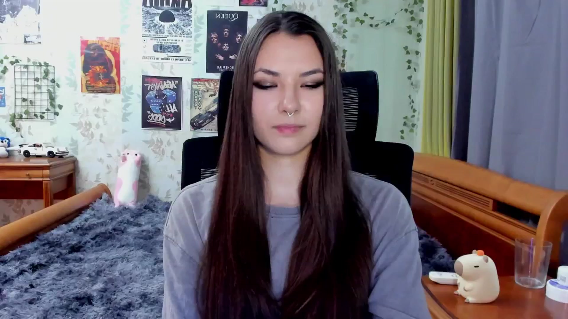 Gallery image thumbnail from AmnesiaGirl1's myfreecams stream on, 09/04/2025, 16:00 image 14 of 20
