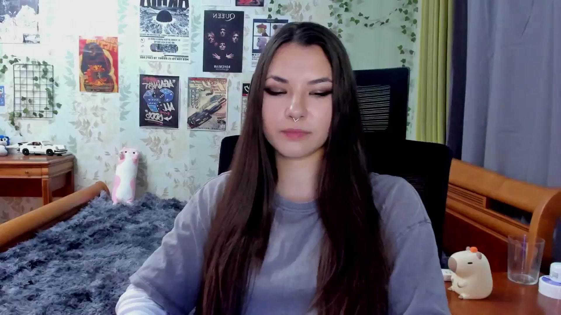 Gallery image thumbnail from AmnesiaGirl1's myfreecams stream on, 09/04/2025, 16:00 image 19 of 20