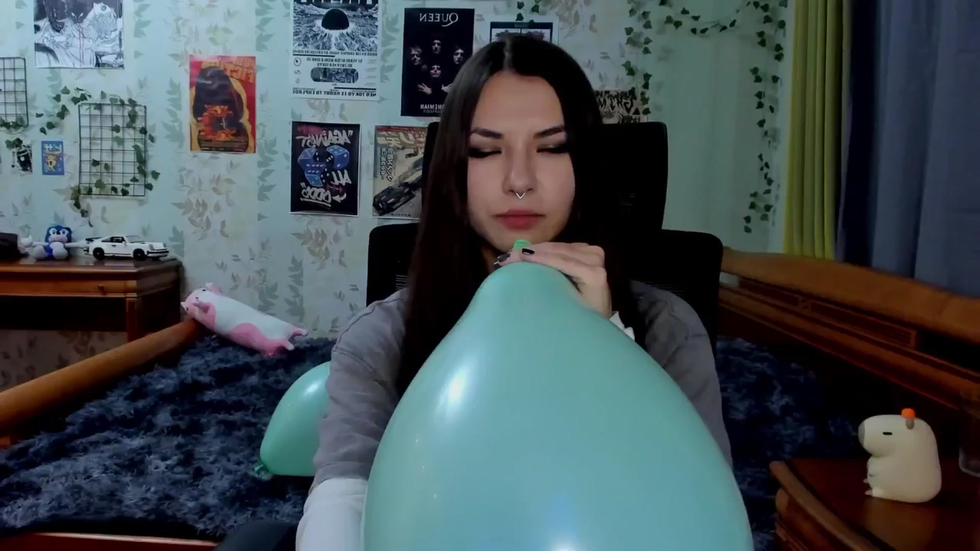 Gallery image thumbnail from AmnesiaGirl1's myfreecams stream on, 09/05/2025, 21:01 image 4 of 20