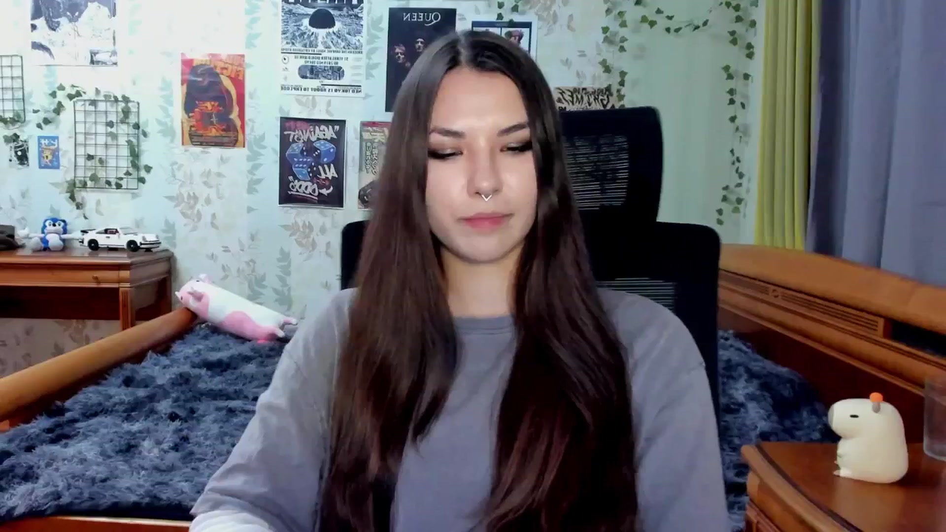 Gallery image thumbnail from AmnesiaGirl1's myfreecams stream on, 09/05/2025, 21:01 image 13 of 20