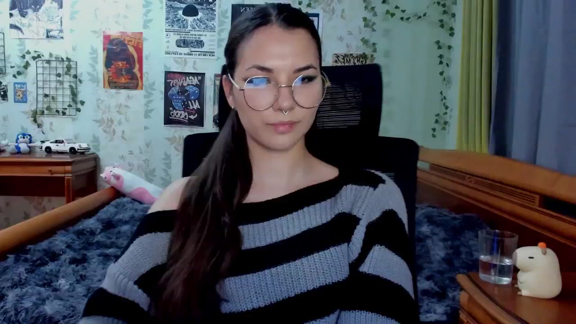 Gallery image thumbnail from AmnesiaGirl1's myfreecams stream on, 09/06/2025, 20:45 image 13 of 20