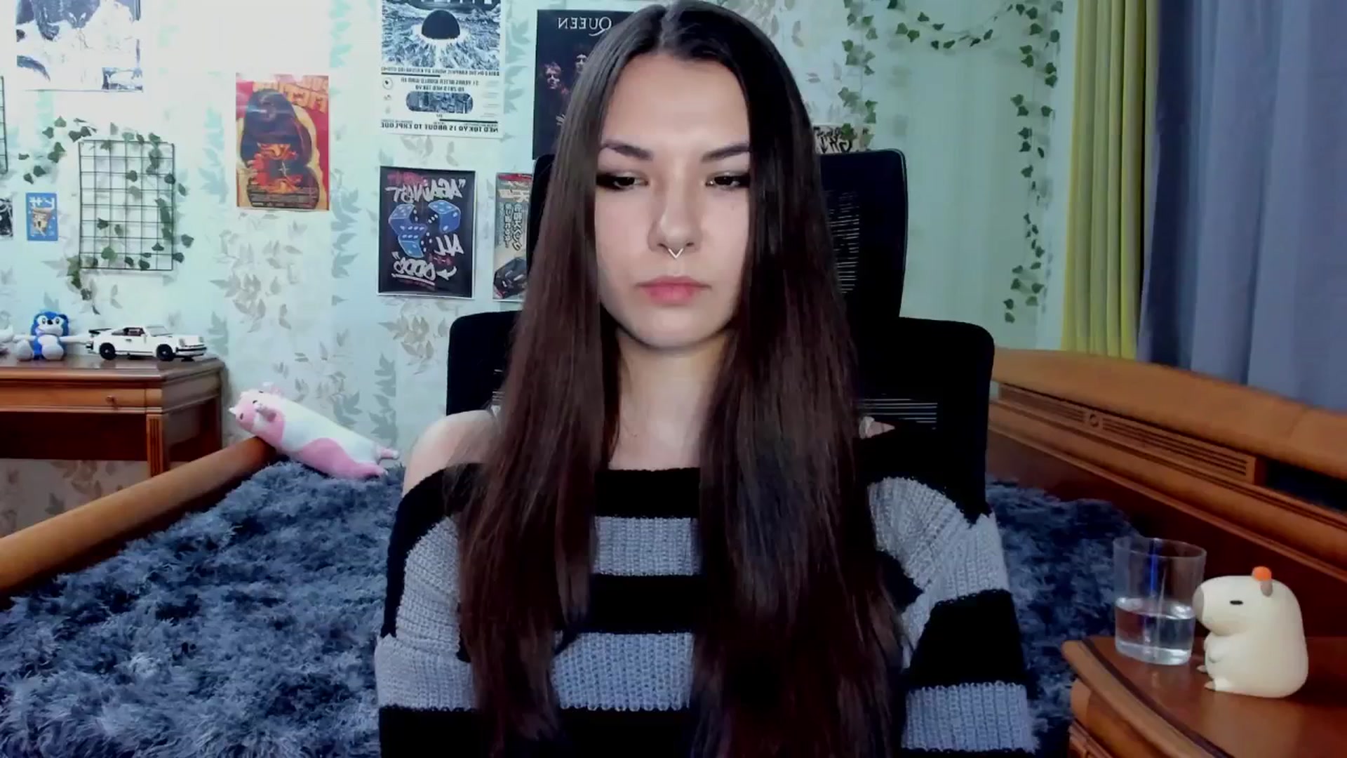 Gallery image thumbnail from AmnesiaGirl1's myfreecams stream on, 09/06/2025, 20:45 image 2 of 20