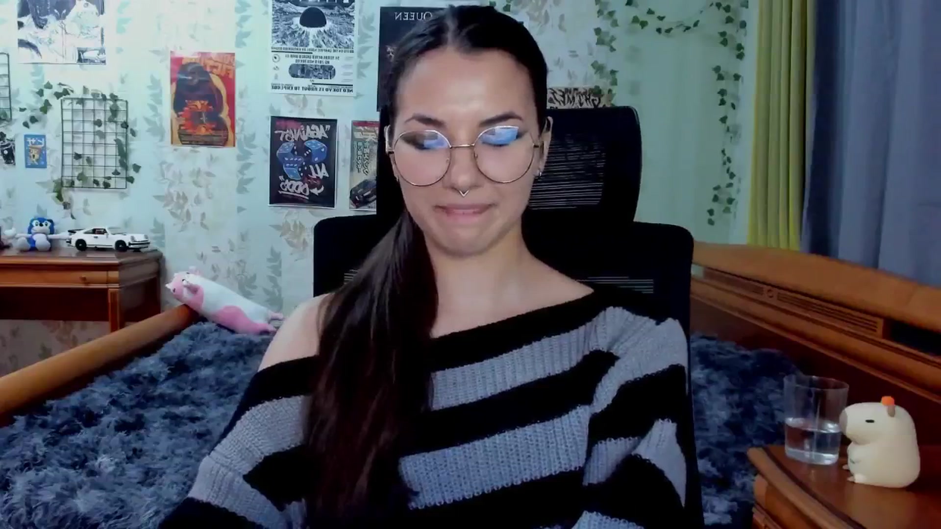 Gallery image thumbnail from AmnesiaGirl1's myfreecams stream on, 09/06/2025, 20:45 image 18 of 20