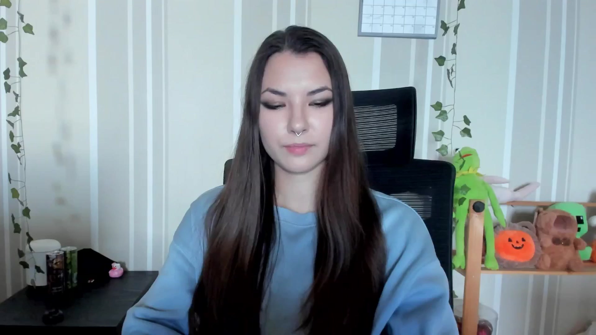 Gallery image thumbnail from AmnesiaGirl1's myfreecams stream on, 09/08/2025, 13:53 image 8 of 20