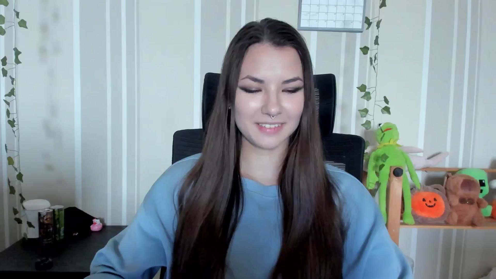 Gallery image thumbnail from AmnesiaGirl1's myfreecams stream on, 09/08/2025, 13:53 image 6 of 20