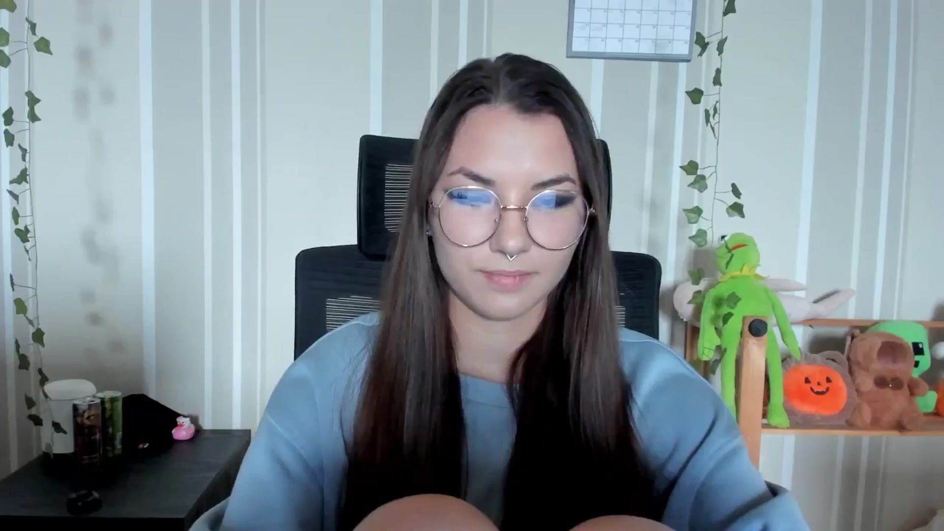 Gallery image thumbnail from AmnesiaGirl1's myfreecams stream on, 09/08/2025, 13:53 image 2 of 20