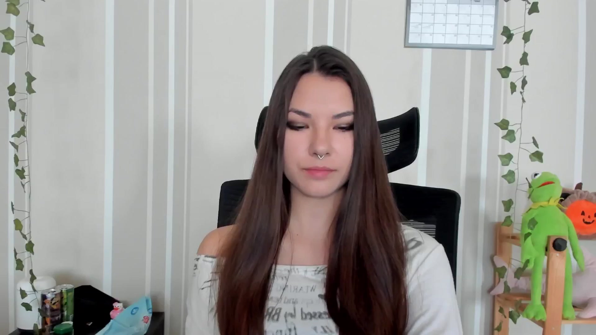 Gallery image thumbnail from AmnesiaGirl1's myfreecams stream on, 09/11/2025, 10:17 image 4 of 20