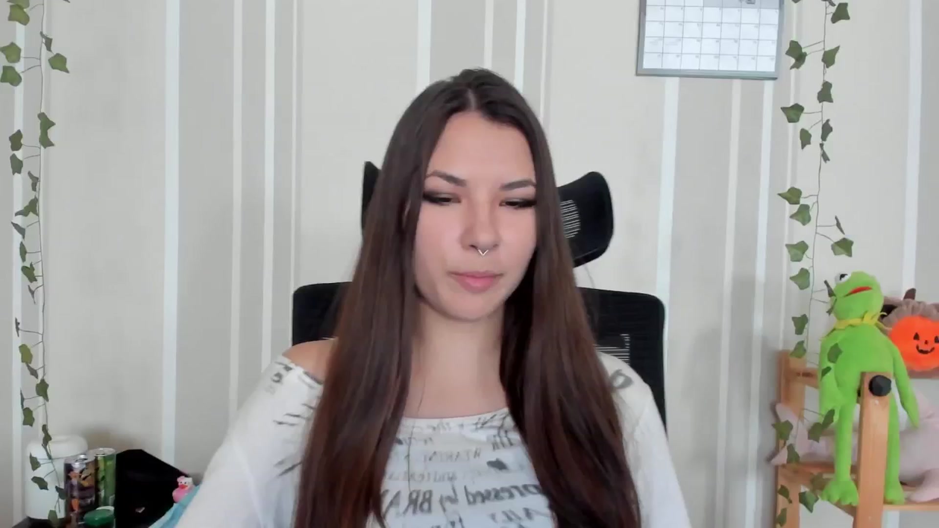 Gallery image thumbnail from AmnesiaGirl1's myfreecams stream on, 09/11/2025, 10:17 image 13 of 20