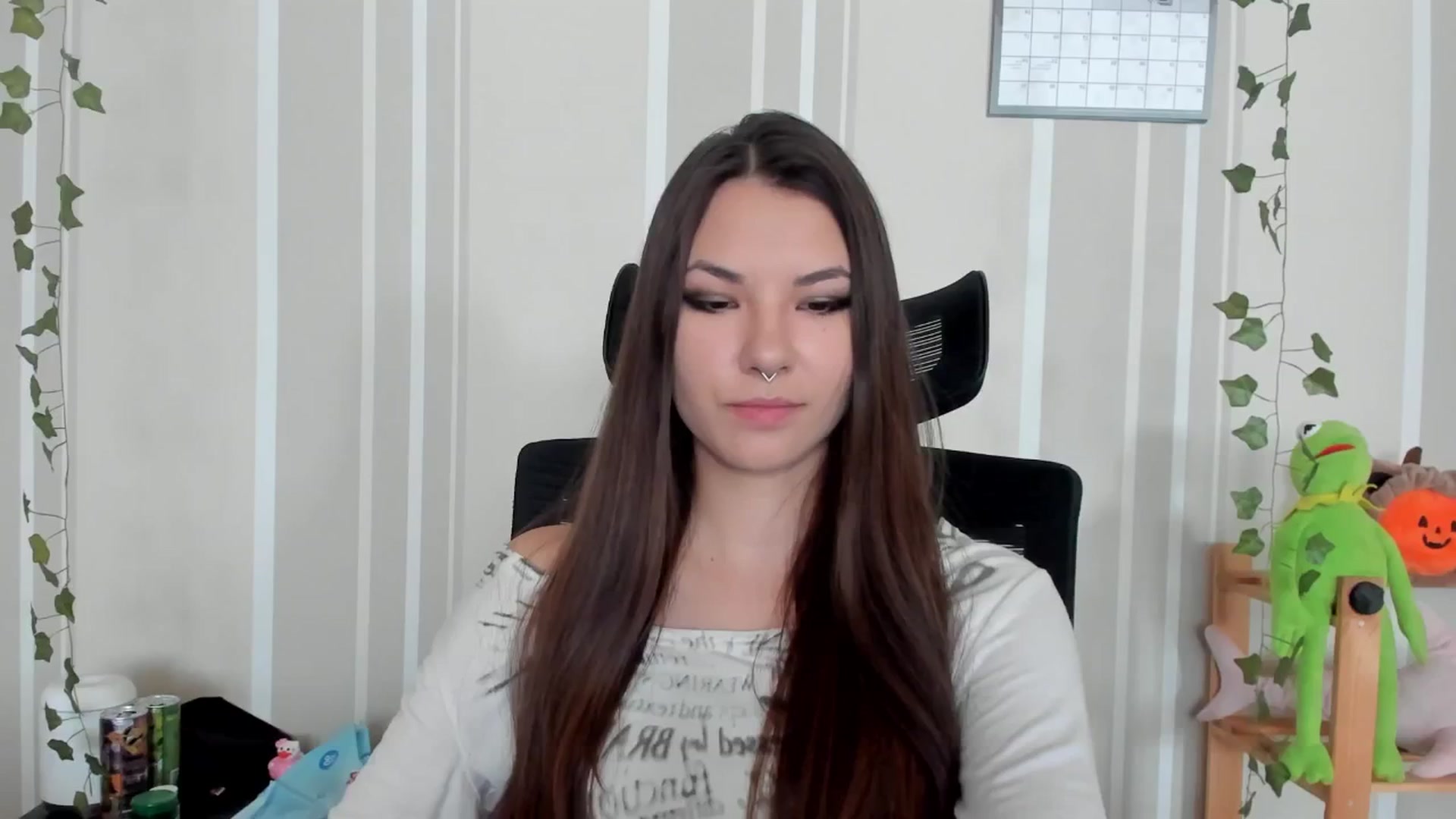 Gallery image thumbnail from AmnesiaGirl1's myfreecams stream on, 09/11/2025, 10:17 image 8 of 20