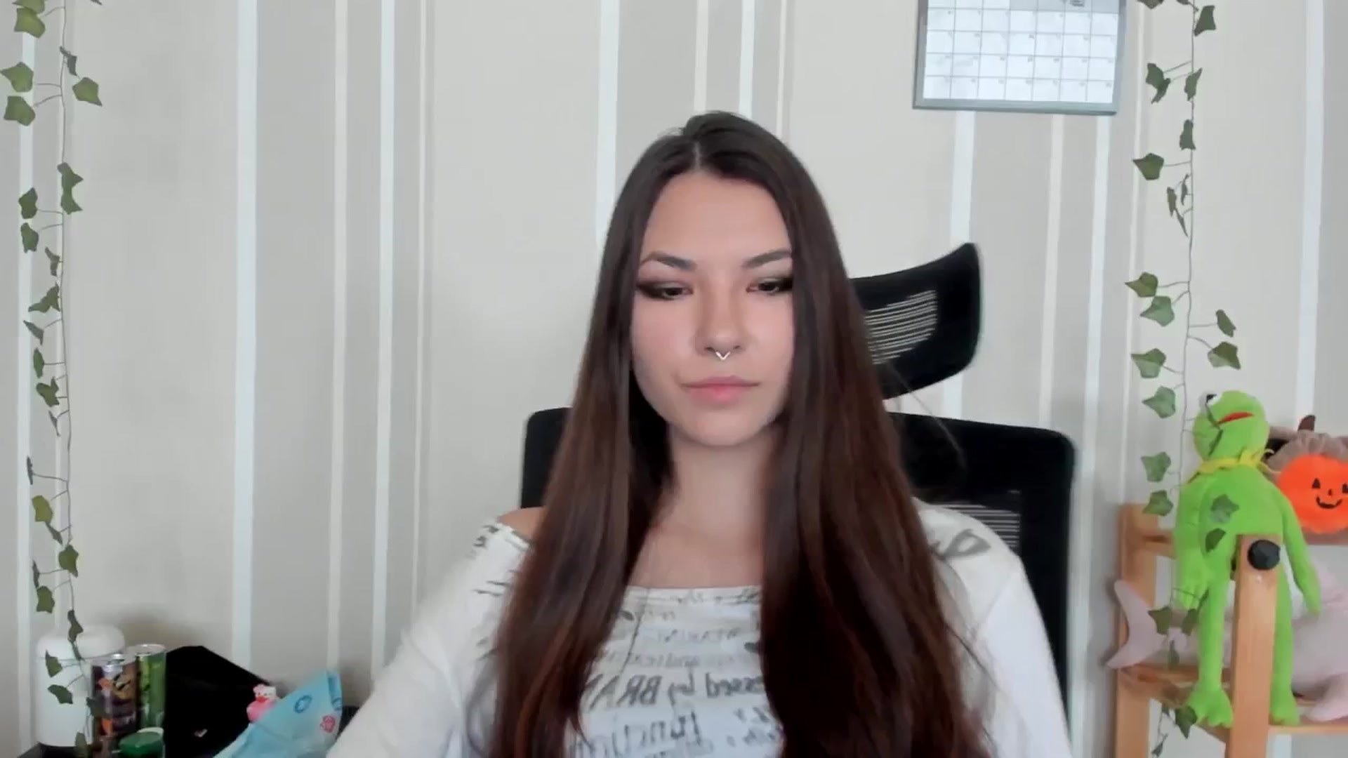 Gallery image thumbnail from AmnesiaGirl1's myfreecams stream on, 09/11/2025, 10:17 image 15 of 20