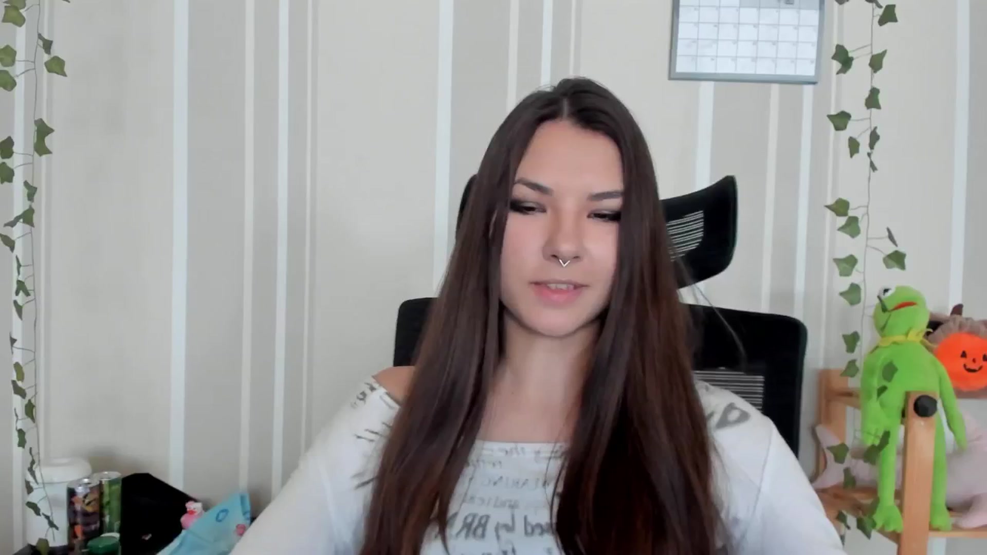 Gallery image thumbnail from AmnesiaGirl1's myfreecams stream on, 09/11/2025, 10:17 image 14 of 20