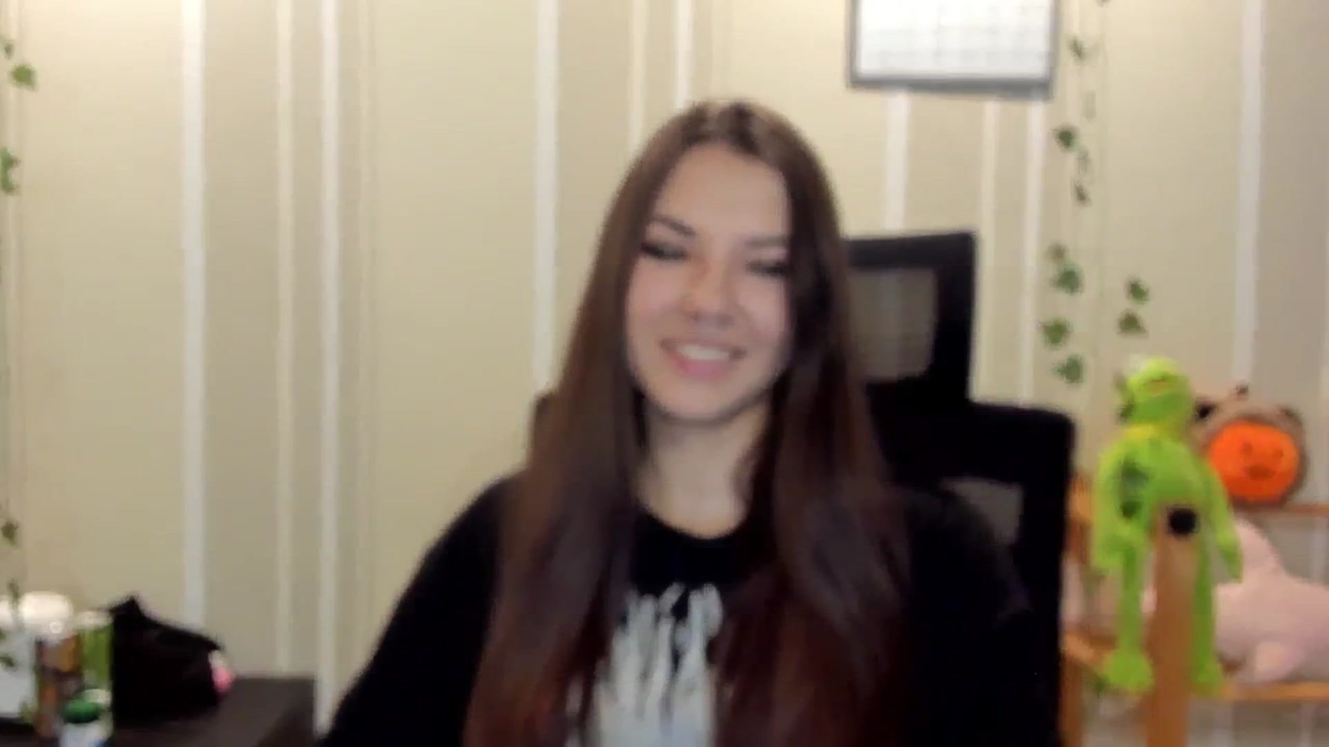 Gallery image thumbnail from AmnesiaGirl1's myfreecams stream on, 09/12/2025, 21:44 image 8 of 20