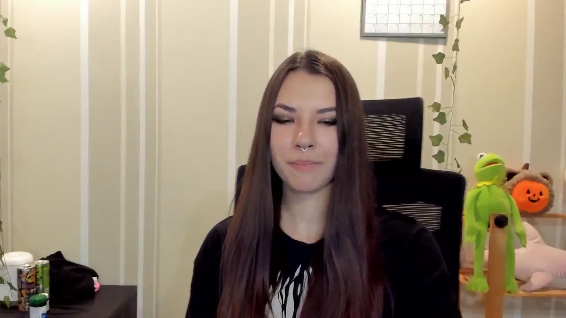 Gallery image thumbnail from AmnesiaGirl1's myfreecams stream on, 09/12/2025, 21:44 image 18 of 20