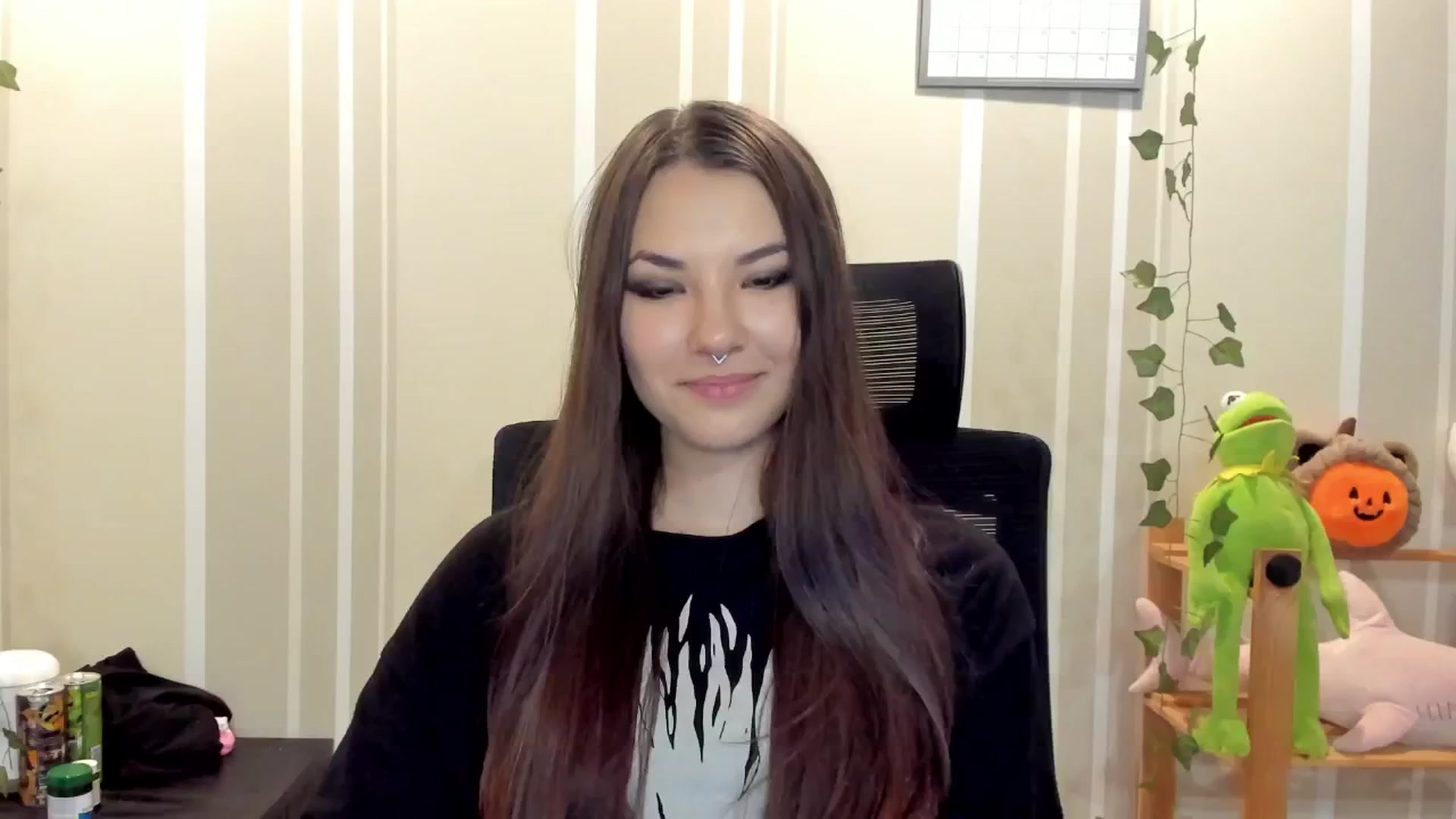 Gallery image thumbnail from AmnesiaGirl1's myfreecams stream on, 09/12/2025, 22:40 image 1 of 20