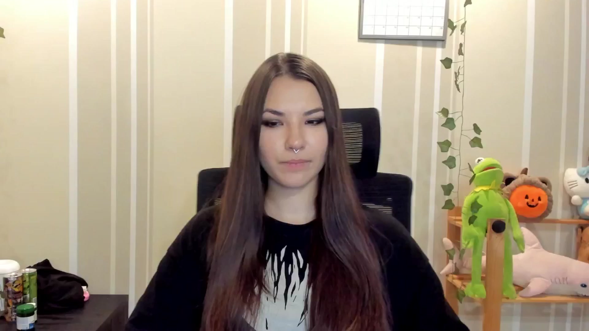 Gallery image thumbnail from AmnesiaGirl1's myfreecams stream on, 09/12/2025, 22:40 image 16 of 20