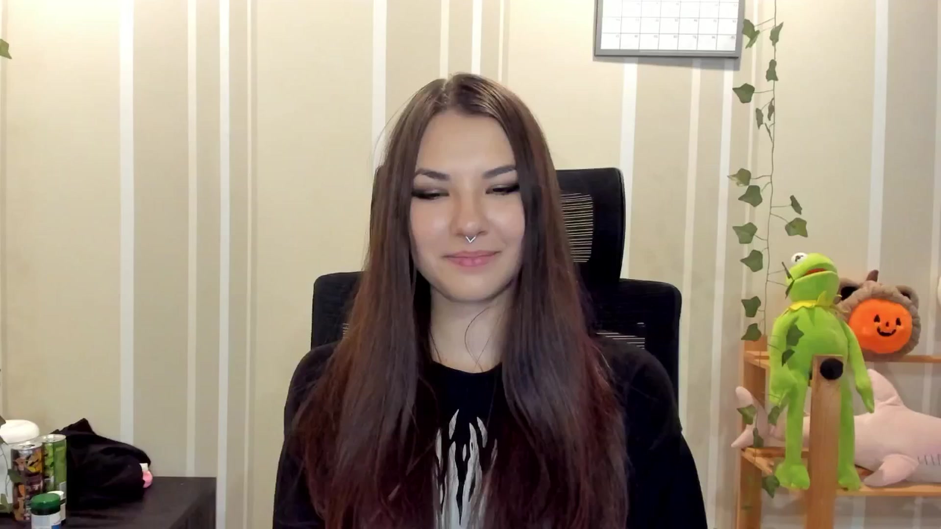 Gallery image thumbnail from AmnesiaGirl1's myfreecams stream on, 09/12/2025, 22:40 image 7 of 20