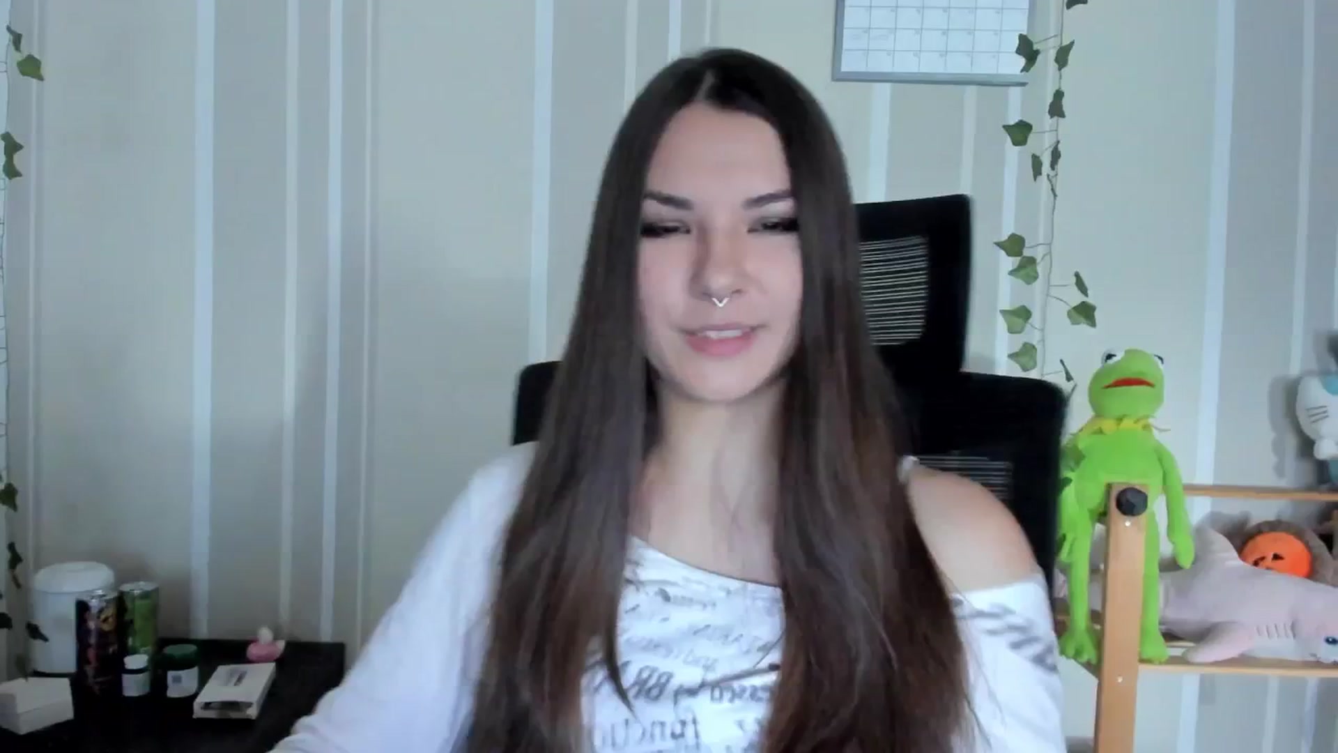 Gallery image thumbnail from AmnesiaGirl1's myfreecams stream on, 09/14/2025, 12:58 image 1 of 20