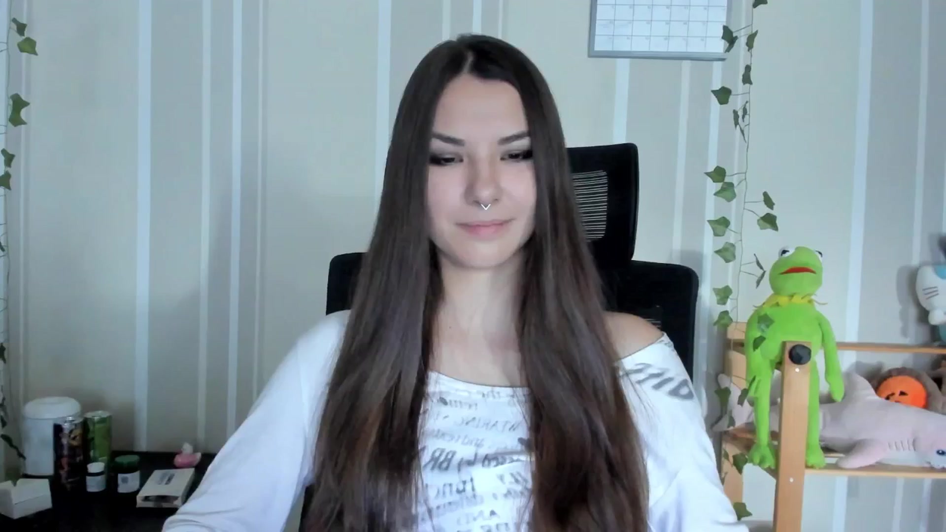 Gallery image thumbnail from AmnesiaGirl1's myfreecams stream on, 09/14/2025, 12:58 image 5 of 20