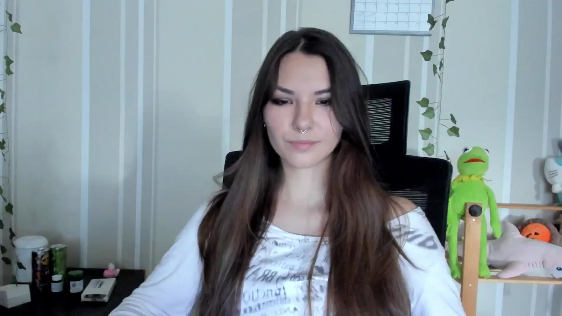 Gallery image thumbnail from AmnesiaGirl1's myfreecams stream on, 09/14/2025, 12:58 image 12 of 20