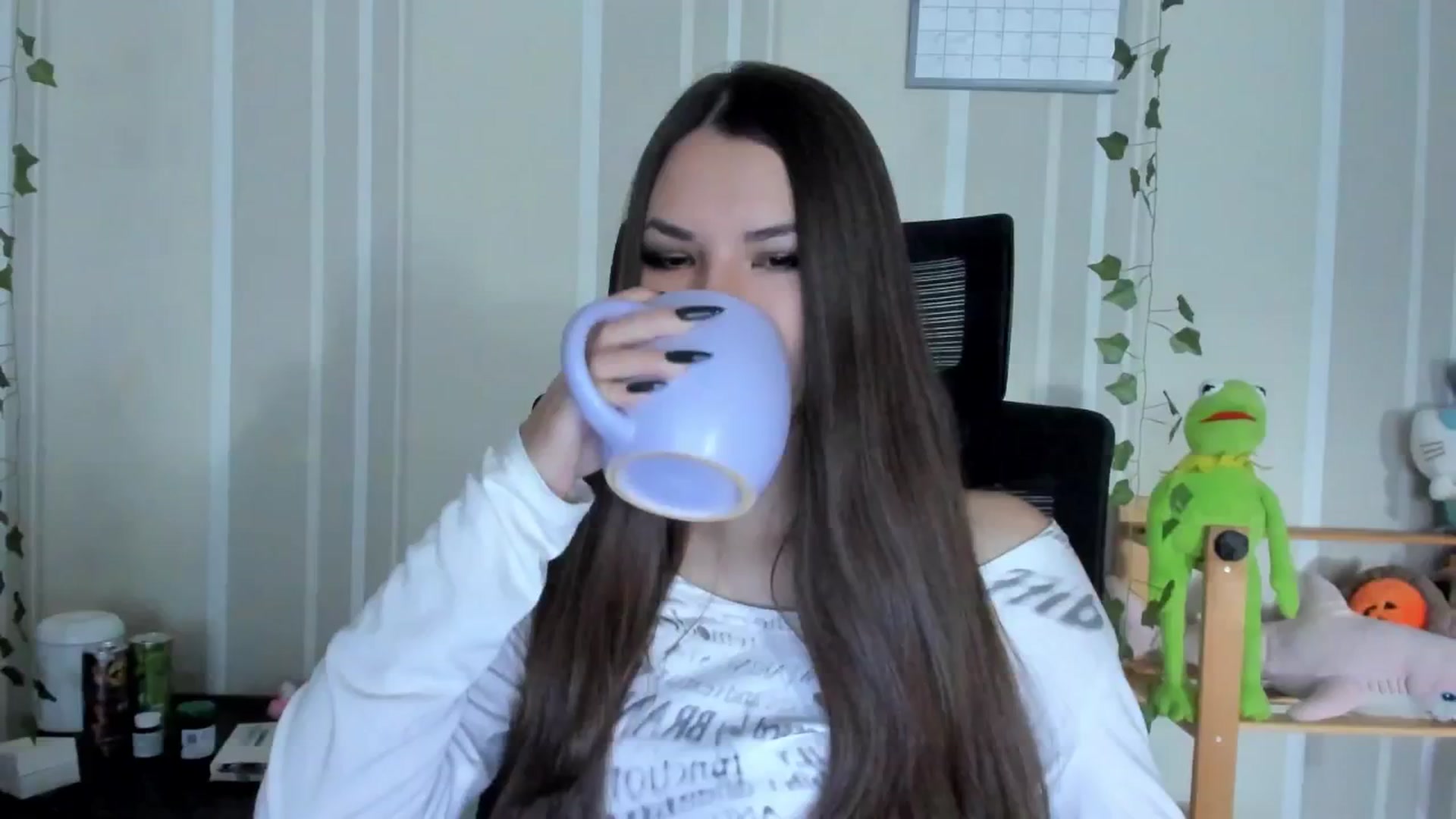 Gallery image thumbnail from AmnesiaGirl1's myfreecams stream on, 09/14/2025, 12:58 image 9 of 20