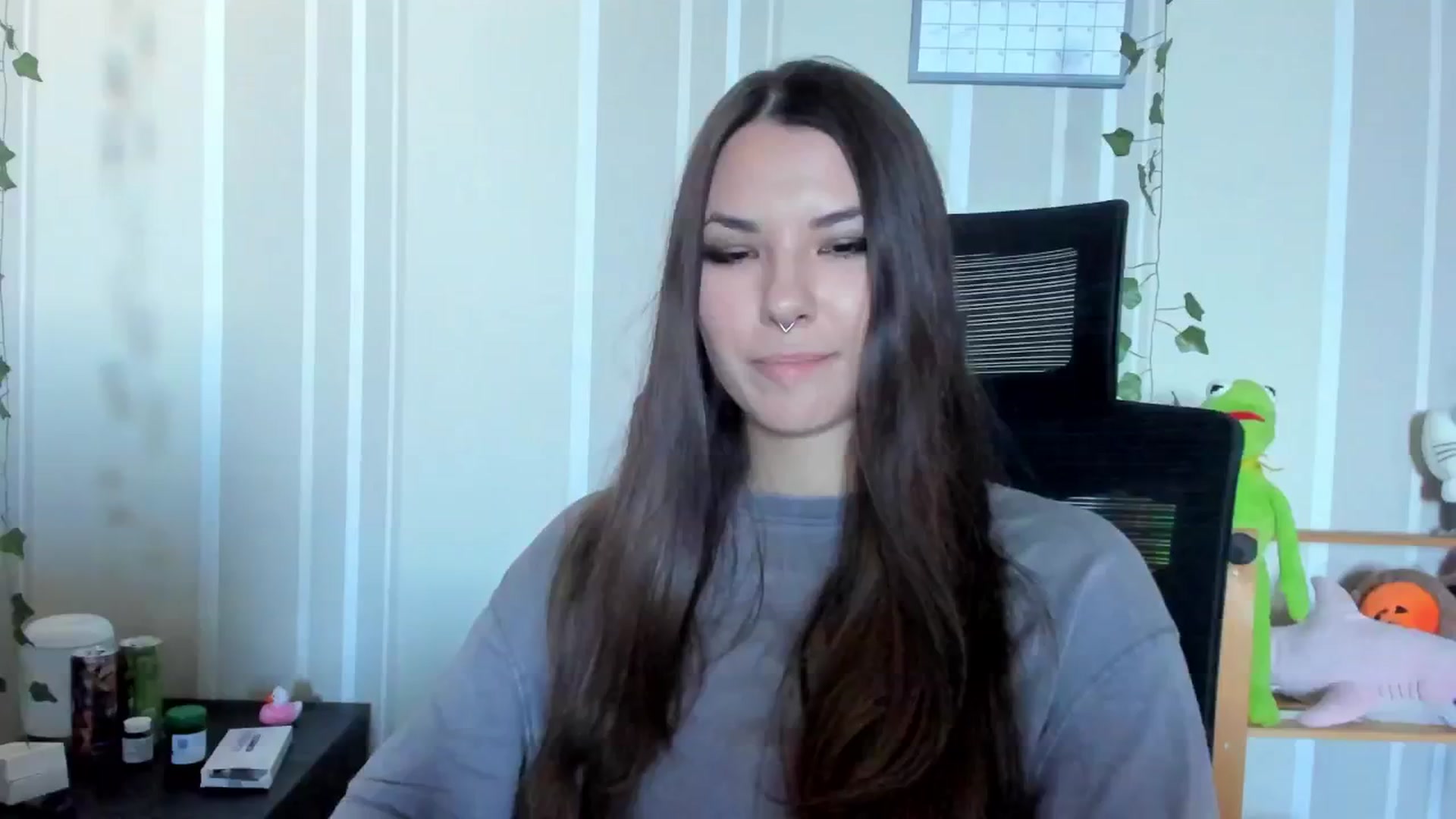 Gallery image thumbnail from AmnesiaGirl1's myfreecams stream on, 09/14/2025, 14:17 image 2 of 20