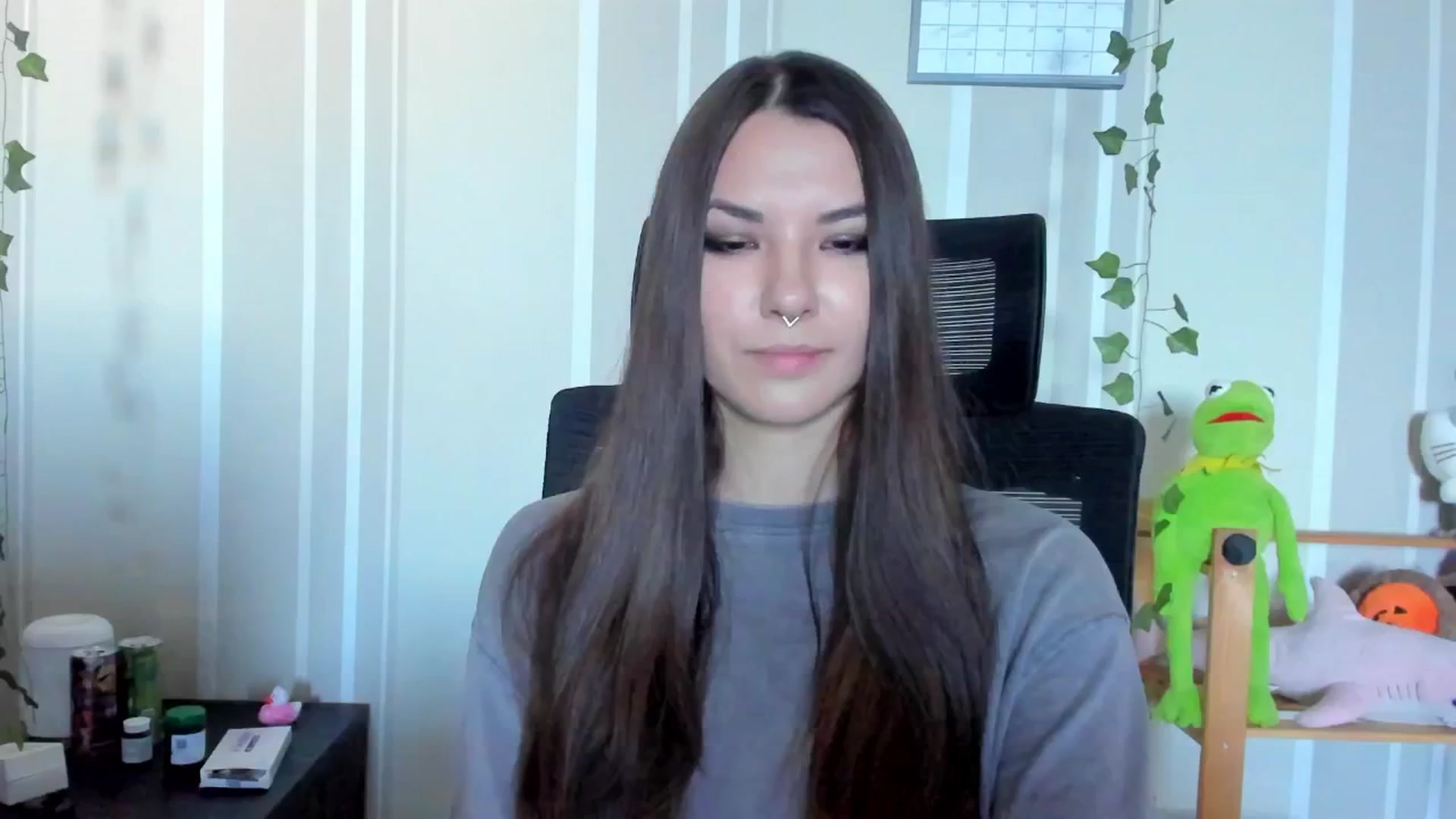 Gallery image thumbnail from AmnesiaGirl1's myfreecams stream on, 09/14/2025, 14:17 image 11 of 20