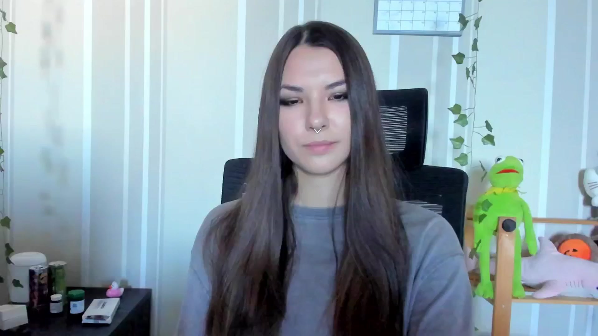 Gallery image thumbnail from AmnesiaGirl1's myfreecams stream on, 09/14/2025, 14:17 image 10 of 20