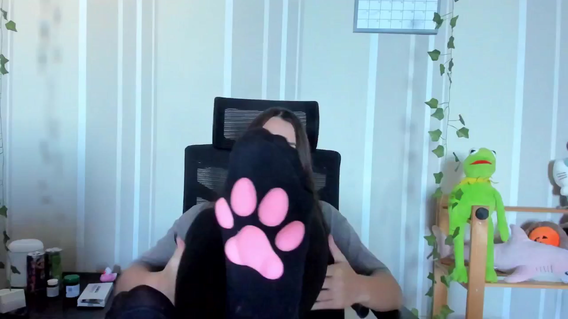 Gallery image thumbnail from AmnesiaGirl1's myfreecams stream on, 09/14/2025, 14:17 image 7 of 20