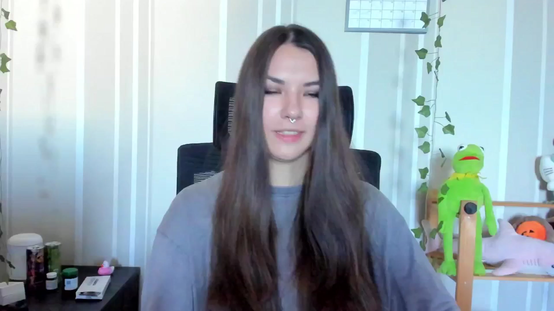 Gallery image thumbnail from AmnesiaGirl1's myfreecams stream on, 09/14/2025, 14:17 image 5 of 20