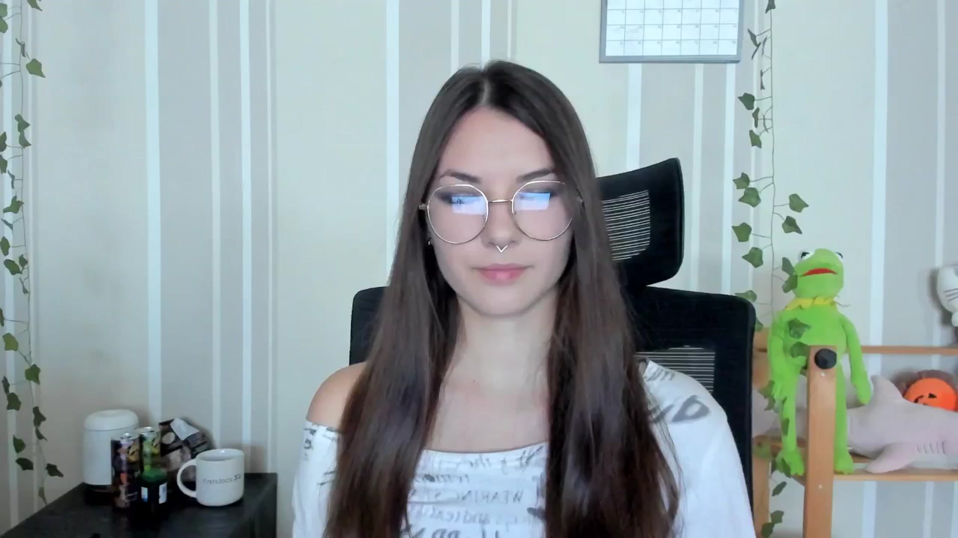 Gallery image thumbnail from AmnesiaGirl1's myfreecams stream on, 09/16/2025, 11:55 image 19 of 20