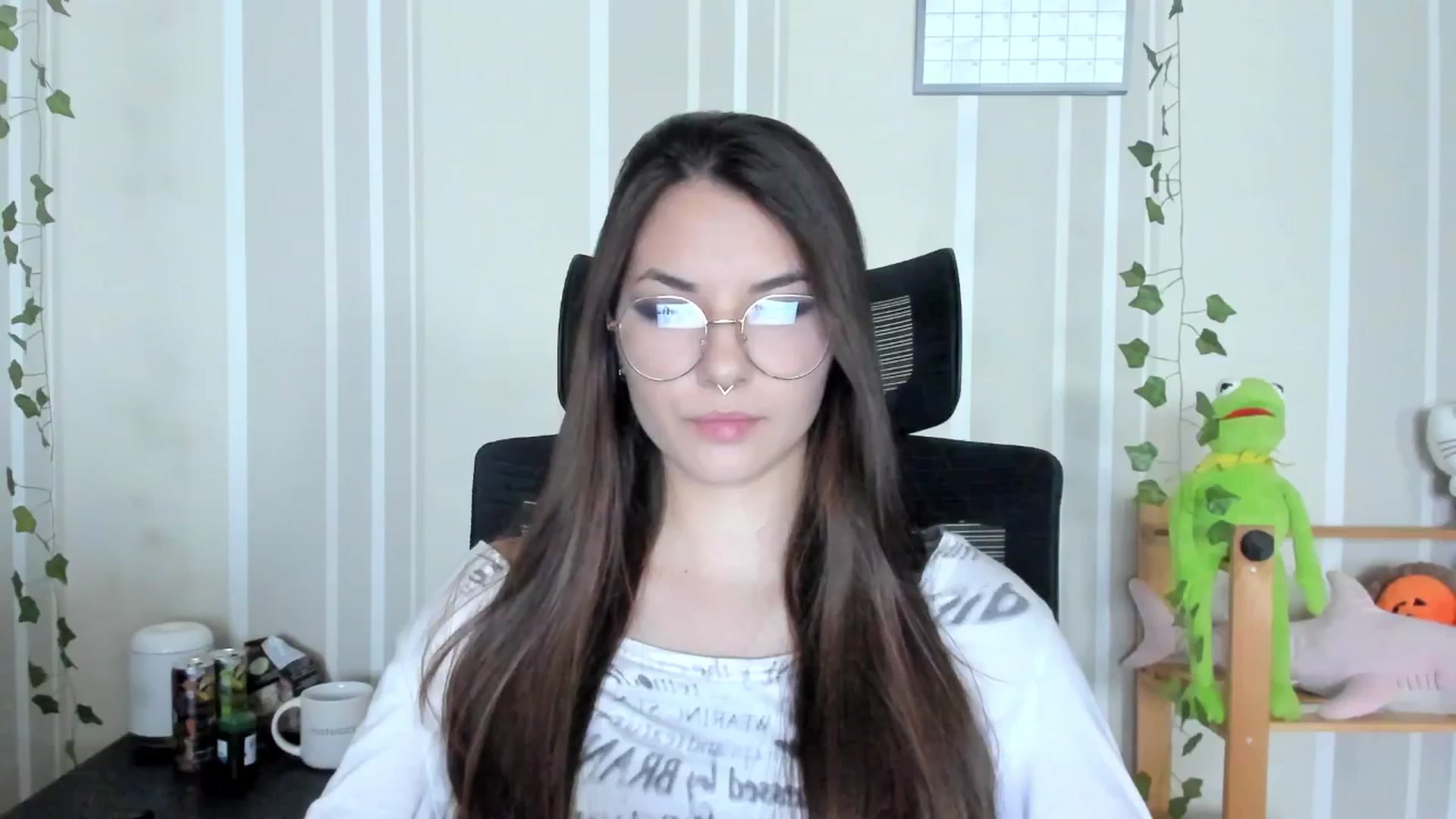 Gallery image thumbnail from AmnesiaGirl1's myfreecams stream on, 09/16/2025, 13:17 image 16 of 20
