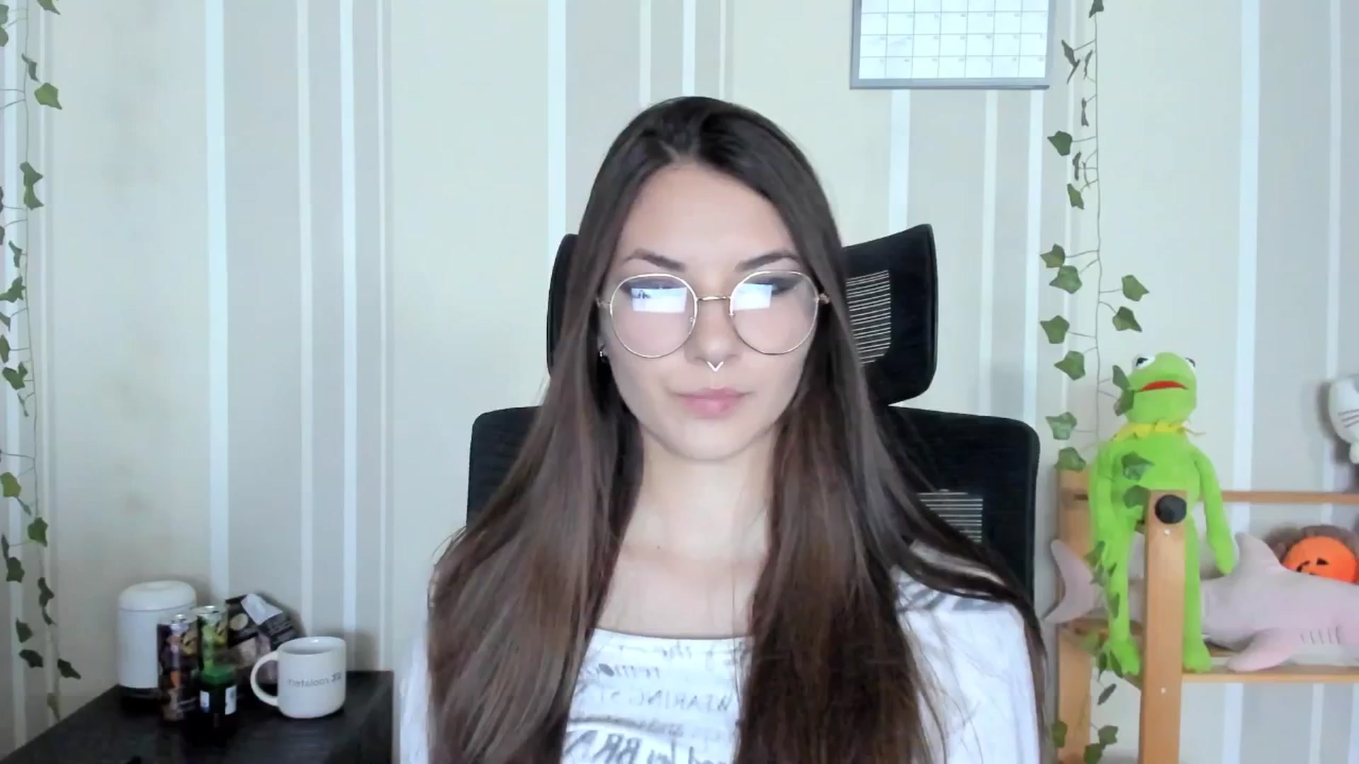 Gallery image thumbnail from AmnesiaGirl1's myfreecams stream on, 09/16/2025, 13:17 image 6 of 20