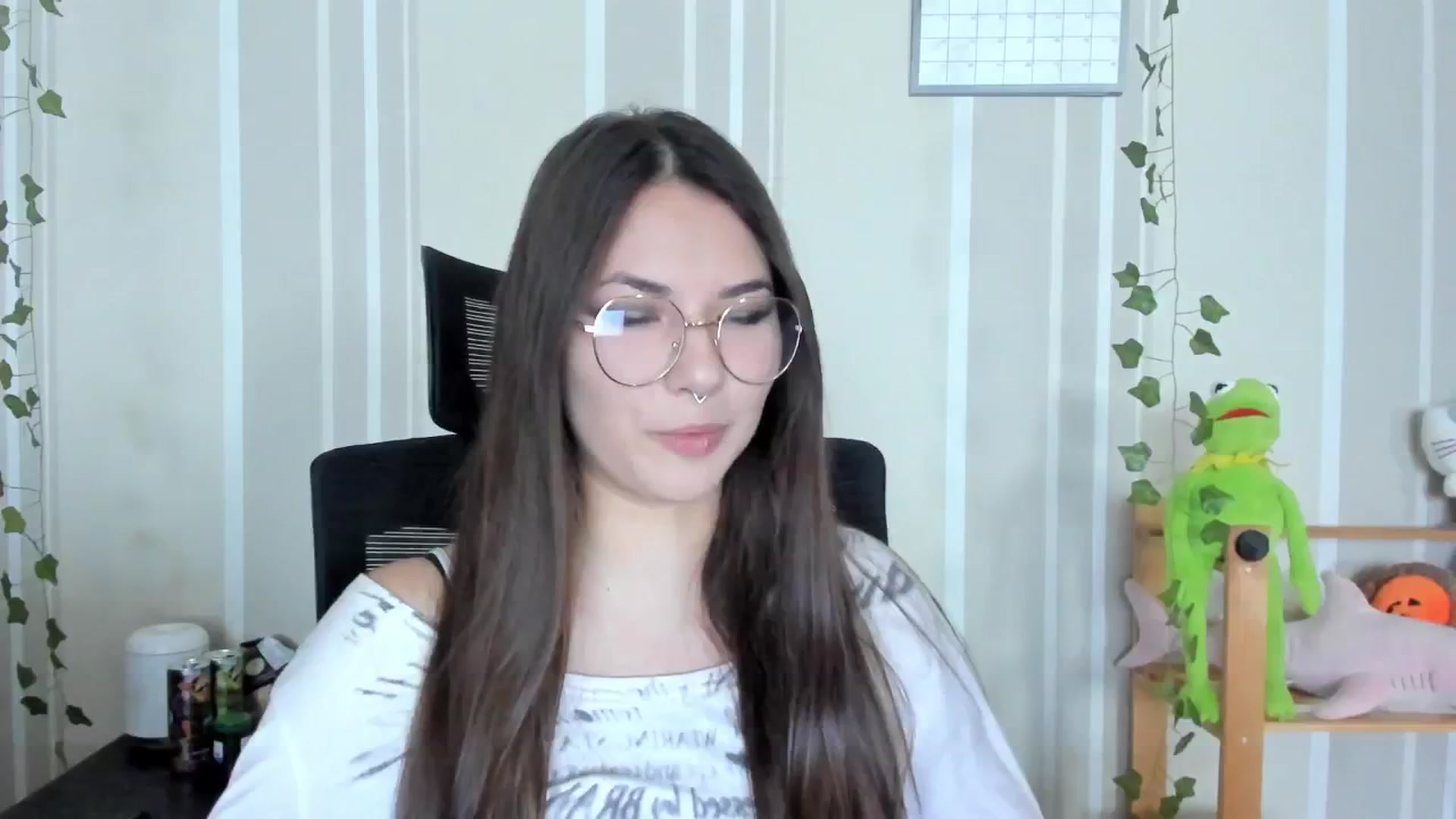 Gallery image thumbnail from AmnesiaGirl1's myfreecams stream on, 09/16/2025, 13:17 image 1 of 20