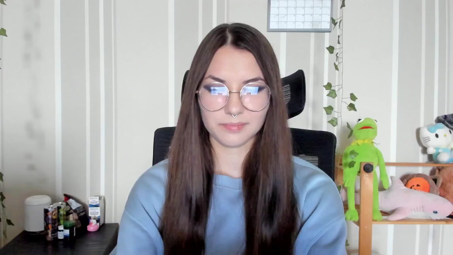 Gallery image thumbnail from AmnesiaGirl1's myfreecams stream on, 09/17/2025, 13:20 image 6 of 20