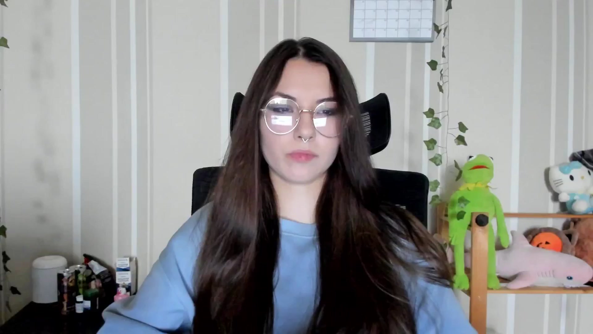 Gallery image thumbnail from AmnesiaGirl1's myfreecams stream on, 09/17/2025, 13:20 image 16 of 20