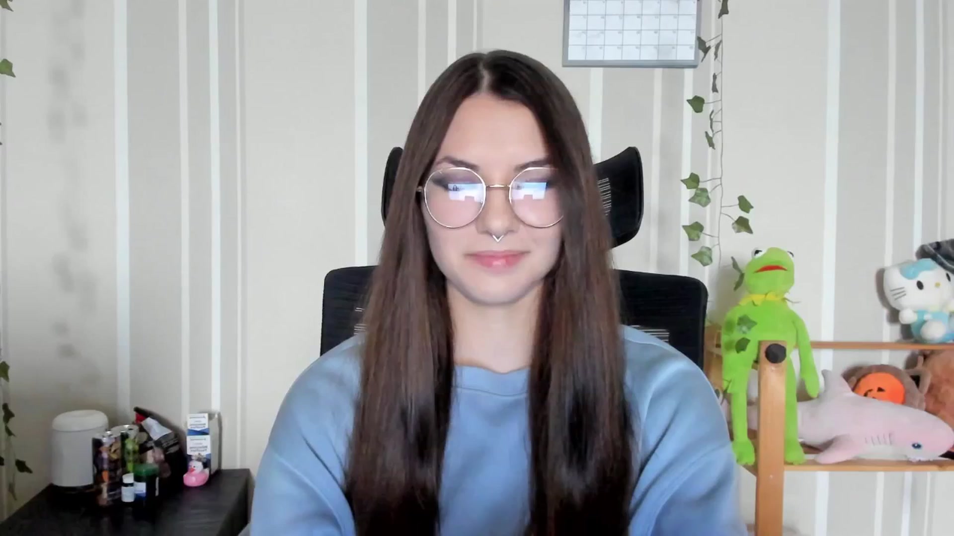 Gallery image thumbnail from AmnesiaGirl1's myfreecams stream on, 09/17/2025, 13:20 image 8 of 20